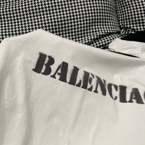 可愛いバレンシアガ STENCIL TYPE Tシャツ ロゴ 半袖 コットン パチモン 3色 bae16168